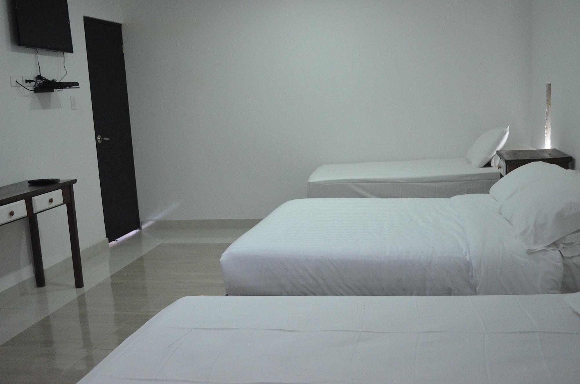 Galeria La Trinidad 3*