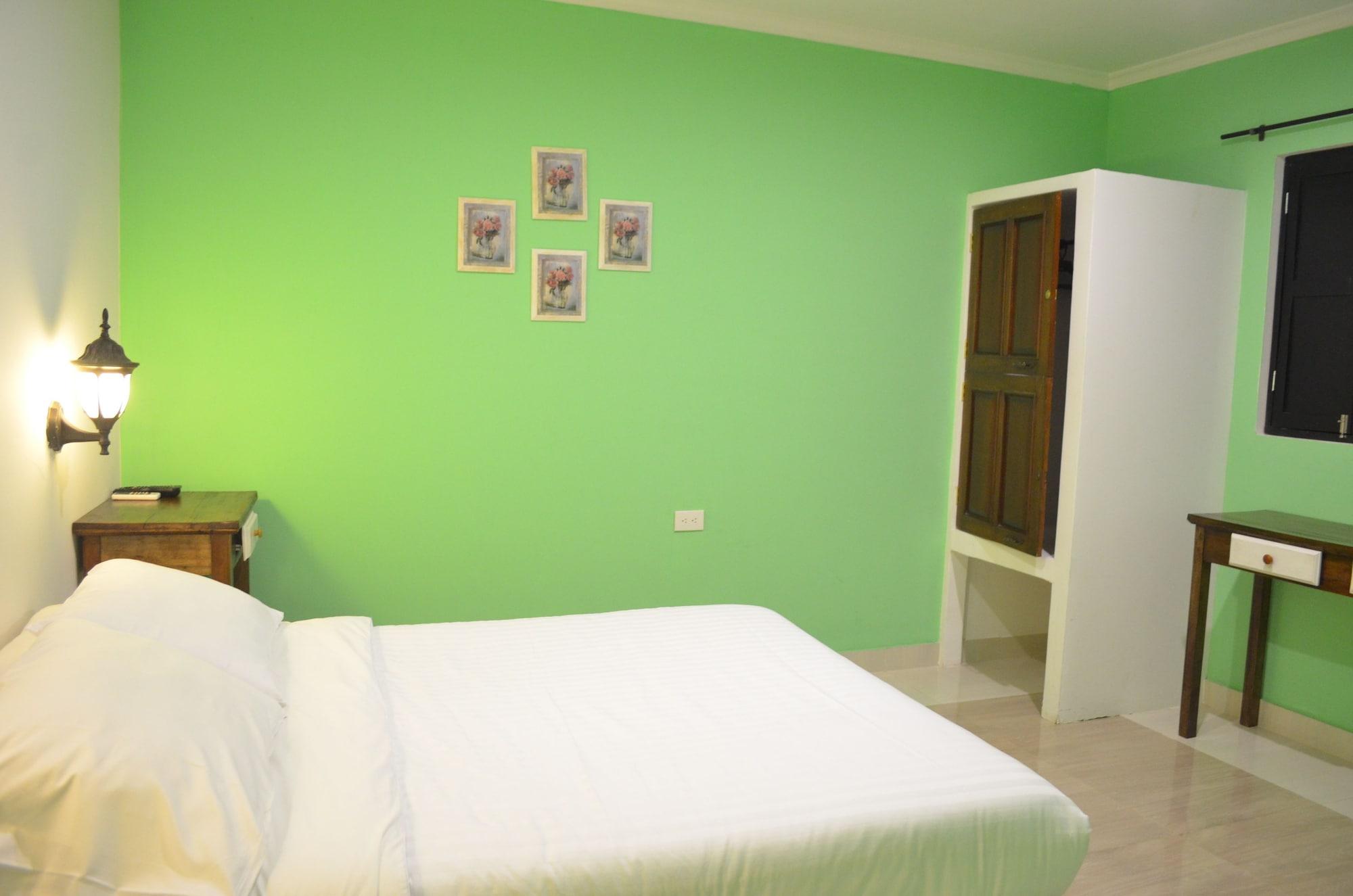 Hotel Galeria La Trinidad 3*