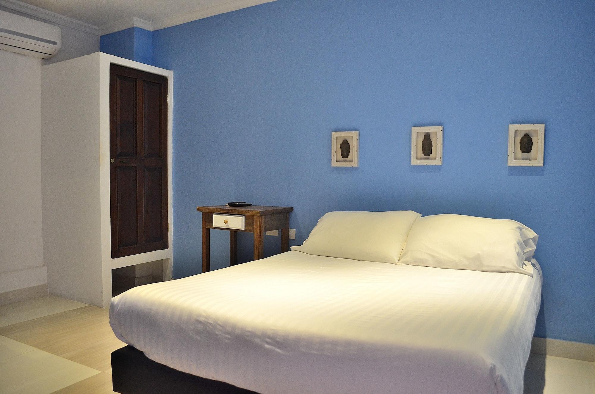 Galeria La Trinidad 3*