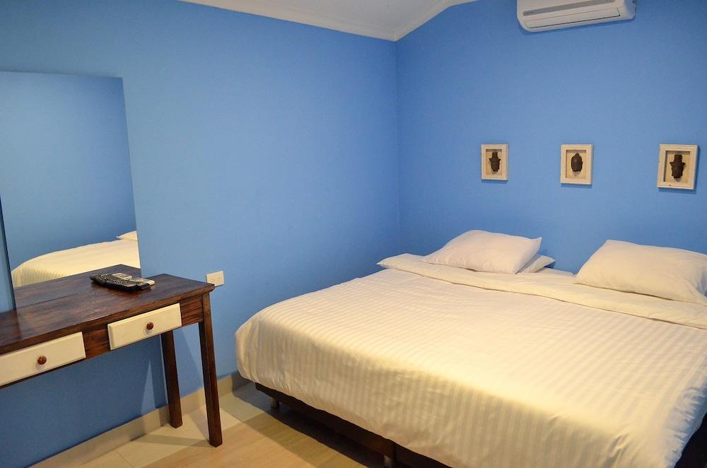 Galeria La Trinidad 3*